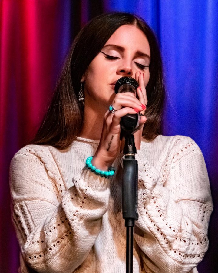 American singer-songwriter Lana Del Rey is one of the many celebrities who have experienced cancelation during the COVID-19 pandemic. 