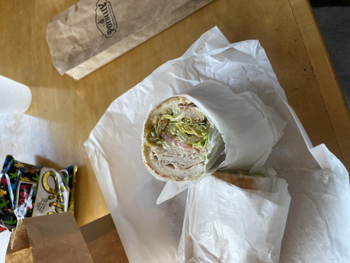 The Original (medium) turkey sandwich from potbelly has about 450 calories in it and 34 grams of protein, so its a relatively healthy option.