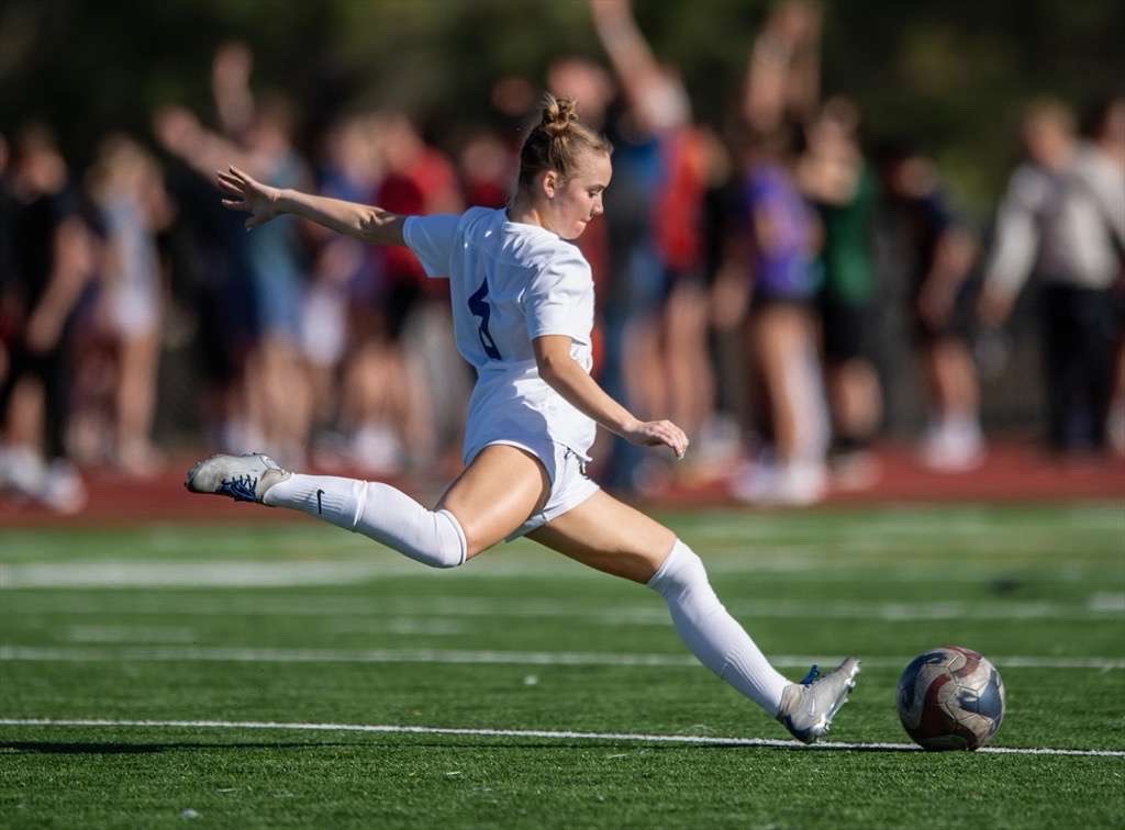 In DeJohn’s farewell season she has made waves on the field. As of April 11th, 2025 the team has an impressive record of 6-1-2. With DeJohn’s hard work in the midfield, Boulder High womens soccer has taken down teams such as Castle View, who had an undefeated record before falling to BHS on April 8th.